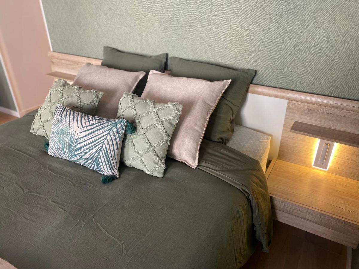 Charleville-Mézières Le Gonzague, Appartement Hyper-Centre Tout Confort. מראה חיצוני תמונה