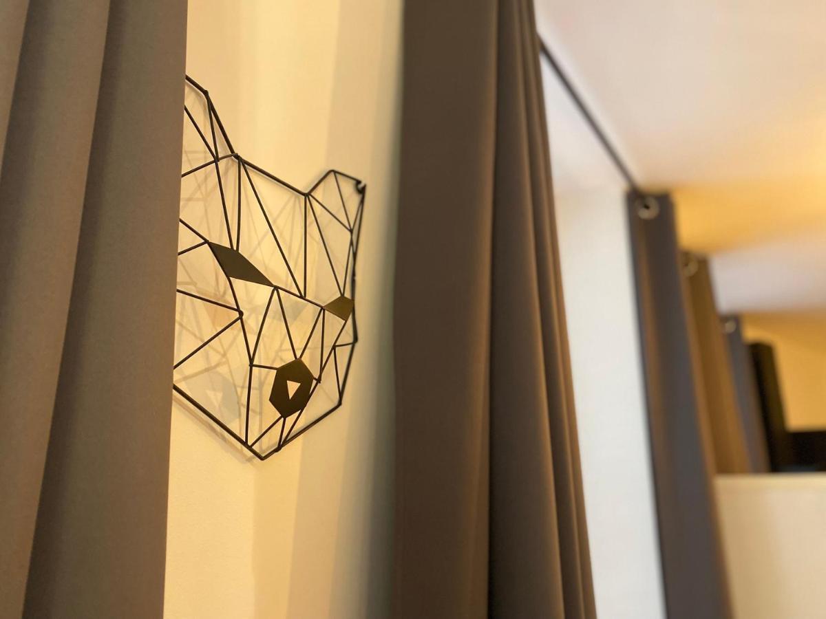 Charleville-Mézières Le Gonzague, Appartement Hyper-Centre Tout Confort. מראה חיצוני תמונה